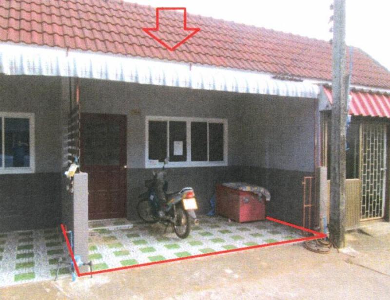 ทาวน์เฮ้าส์หลุดจำนอง ธ.ธนาคารอาคารสงเคราะห์ สกลนคร เมืองสกลนคร ธาตุเชิงชุม